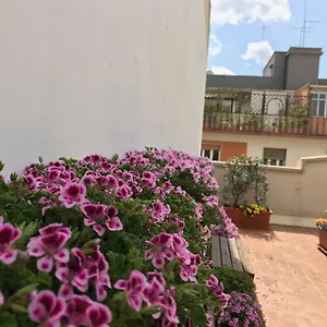 rezervați aici