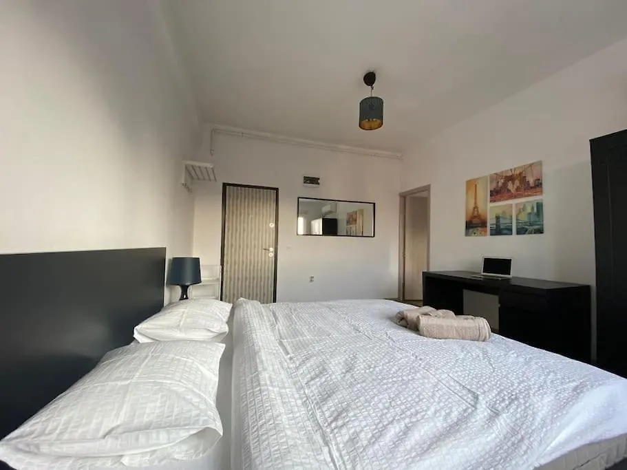 Gorgeous Apartment Near Old Town Bucarest 0*,  Romania